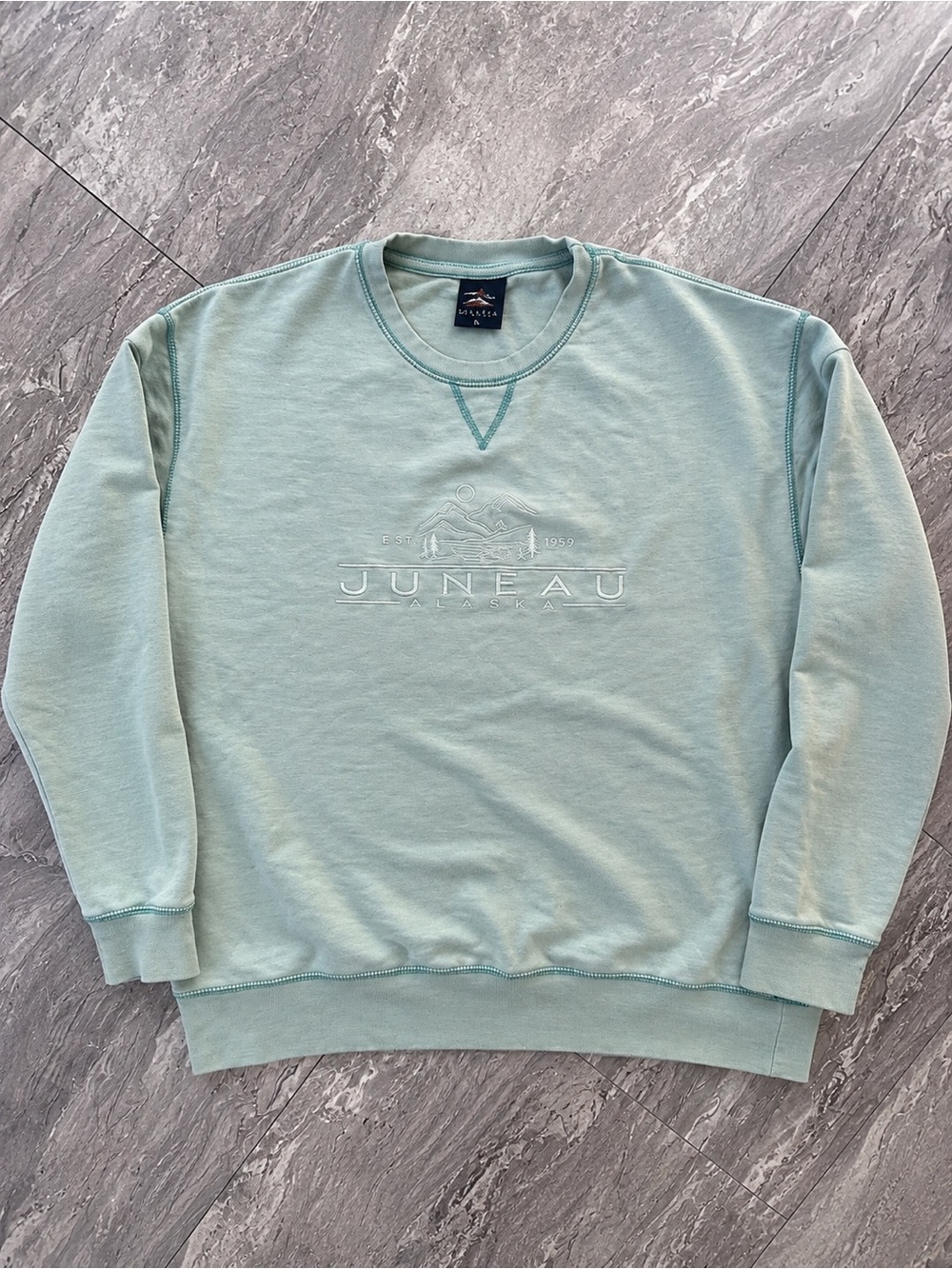 Vintage Prairie Mountain Juneau Alaska Sweatshirt XL Sage Green Crewneck